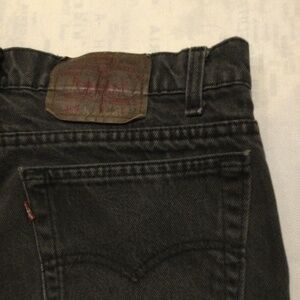 vintage Levi’s 505 black 33x30 (meas) SF USA